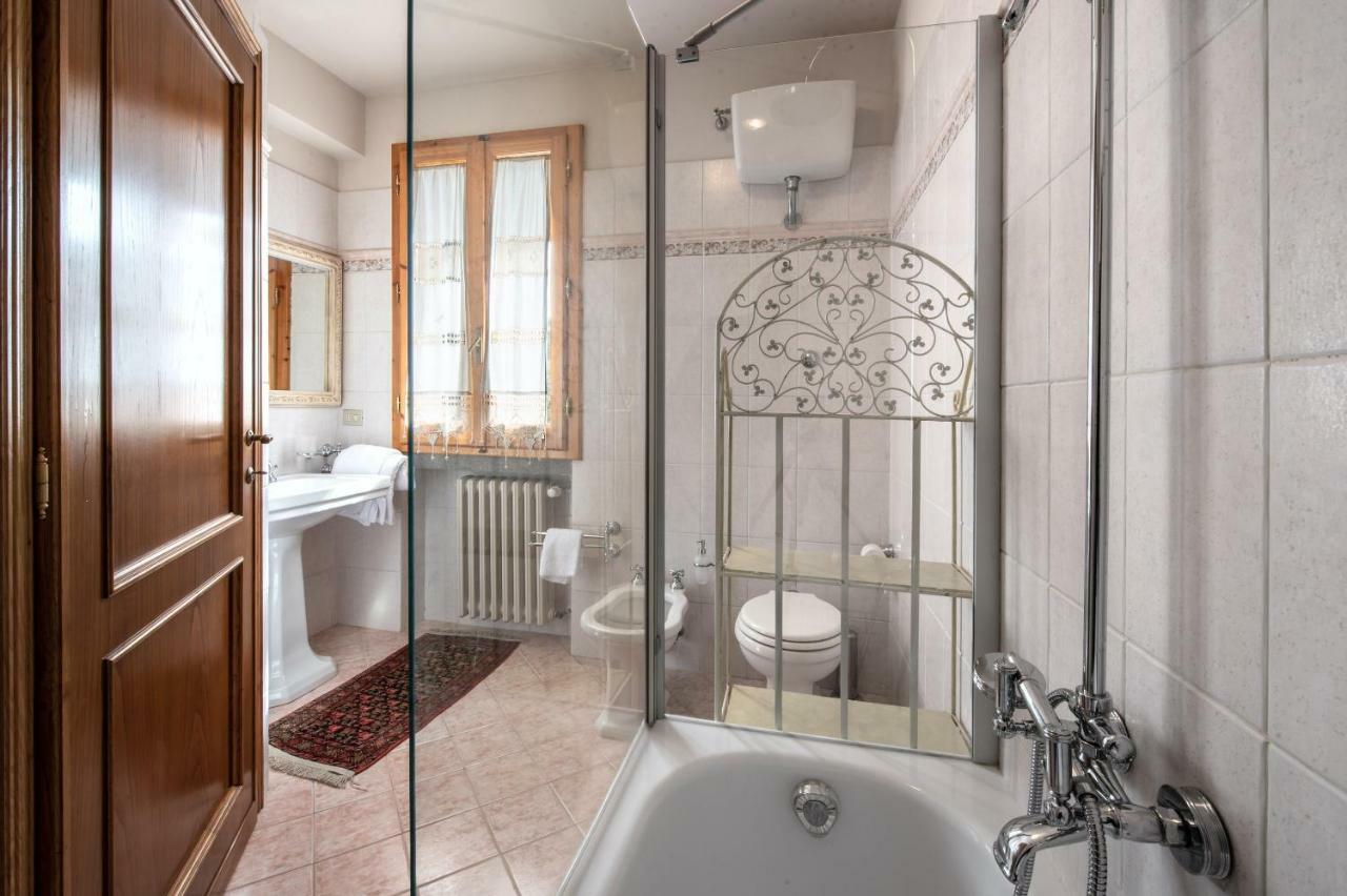 Agriturismo Casale Ugolini Montespertoli Kültér fotó